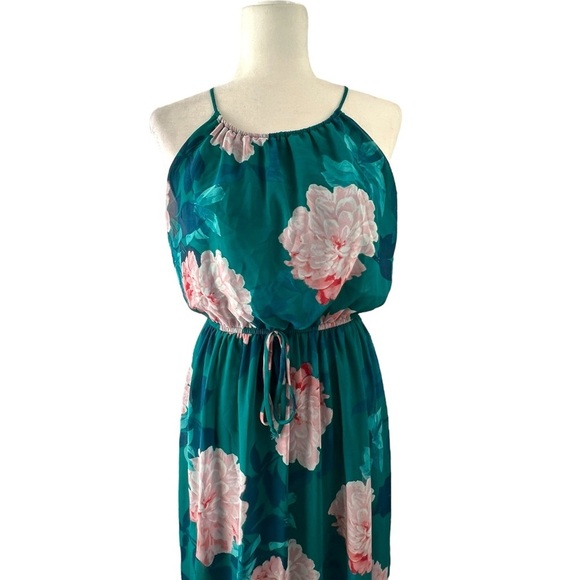 Sweet Storm Pink Halter Maxi Dress Resort Wear - Picture 3 of 13